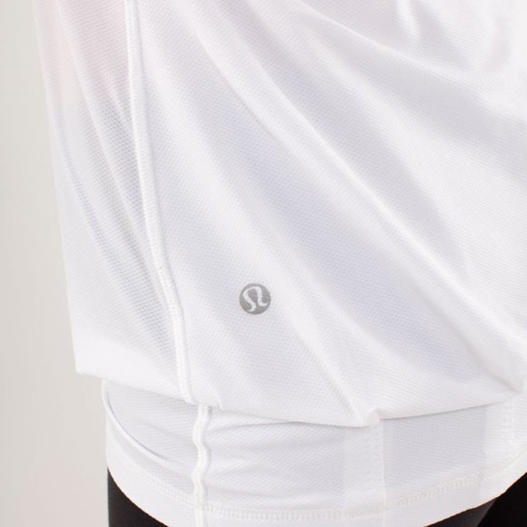 EUC Lululemon Size 4 Flow And Go Tank II White - Picture 6 of 12